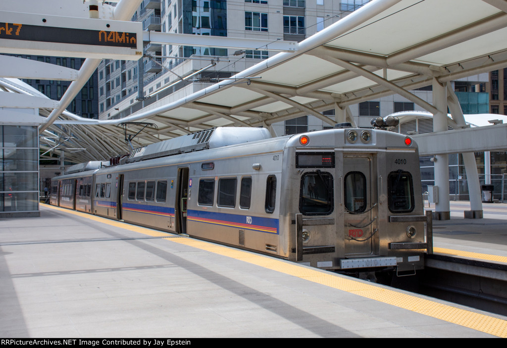 RTD 4010 waits to depart Union Station 